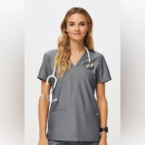 Figs Casma 3 pocket gray V-Neck Short Sleeve scrub  Top